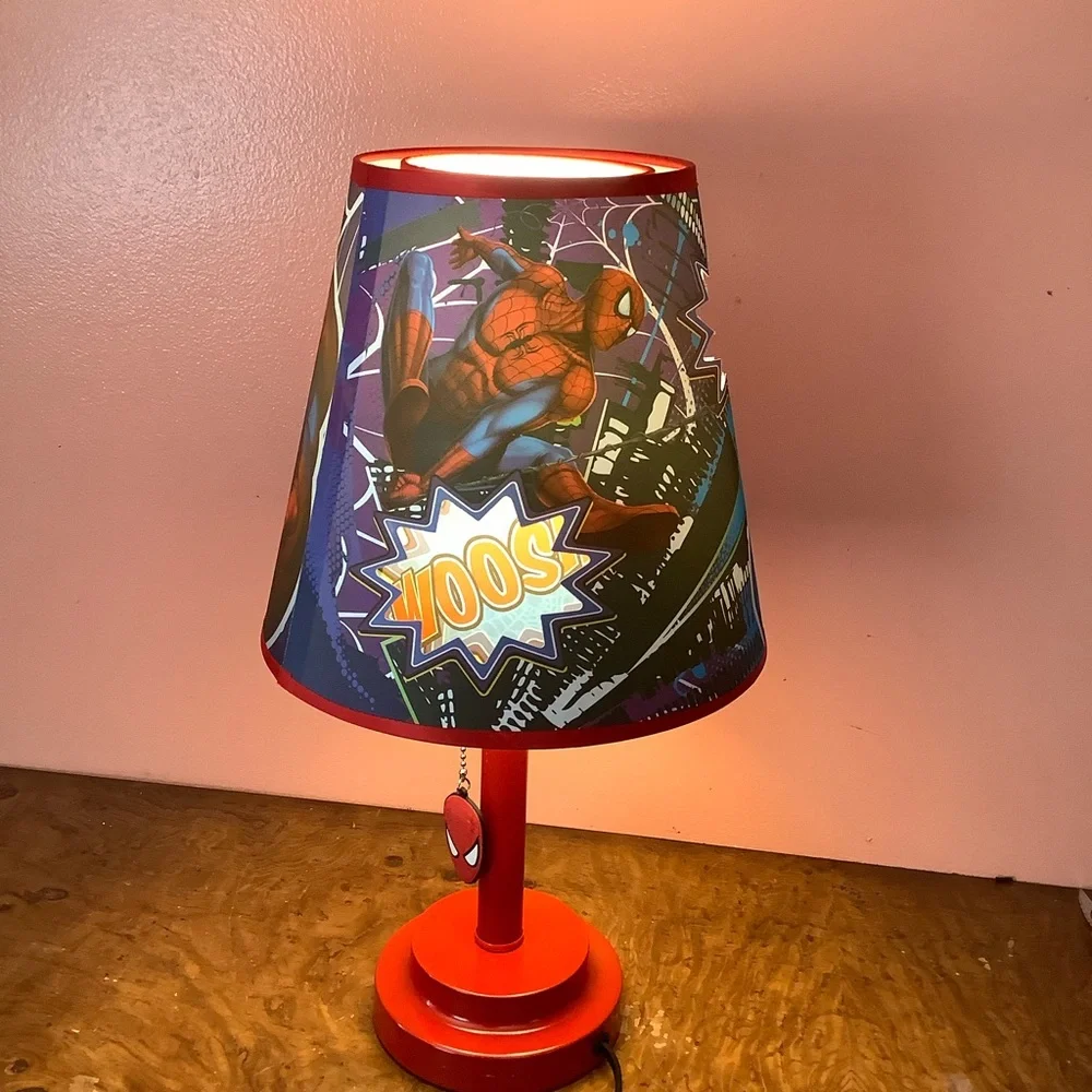 Spider-Man Lamp with 3 Dimensional Dual Layer Shade Cover -Marvel Table Lamp